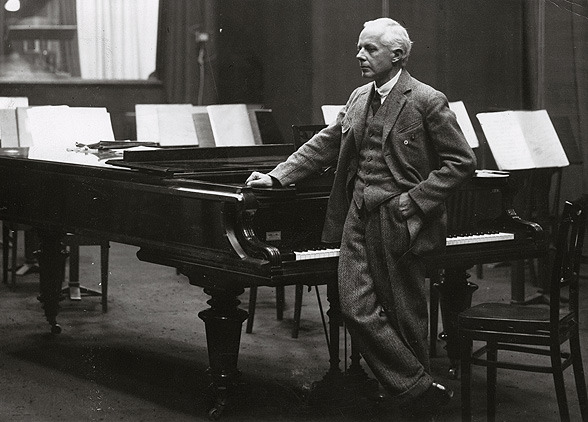 Minoa Chamber Music Festival - Béla Bartók (1881–1945) - Contrasts for Clarinet, Violin and Piano, Sz.111 (1938)